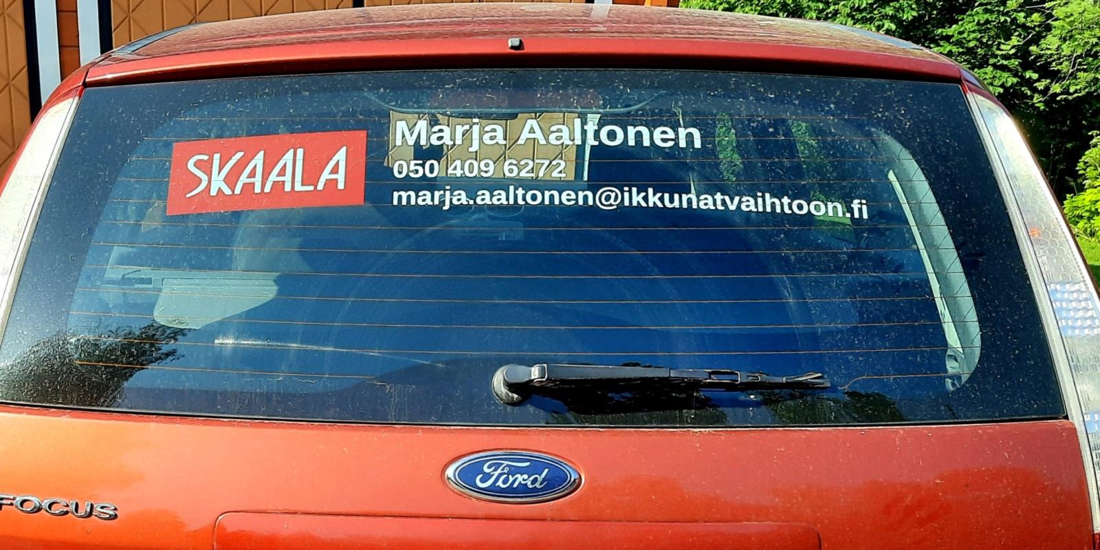 Nyt myös toinen Ikkunatvaihtoon auto liikenteessä.